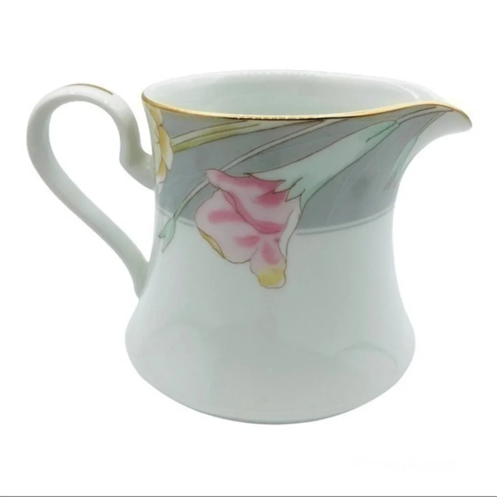 MIKASA Creamer - CHARISMA GRAY | Size 10 oz | Porcelain White Floral